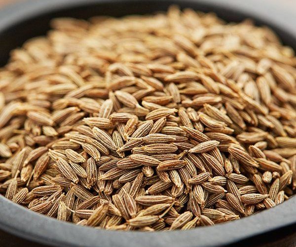 50 Types of Spices & Herbs - WebstaurantStore